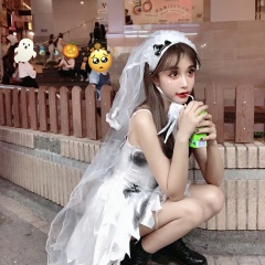 风吹雨成花