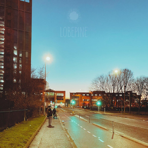 Intro (feat. Julia Lùmni)