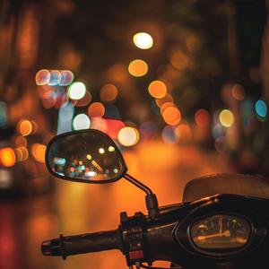 Rồ Ga Vút Qua Đêm