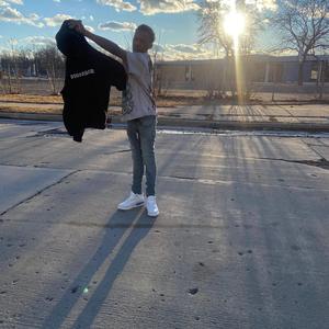 Gushin (feat. Lil kell & Bbyvonfrmsolo)