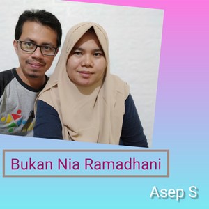 Bukan Nia Ramadhani