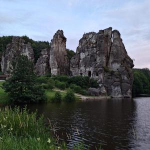 水贸易 Shuǐ màoyì (Wasserhändel)