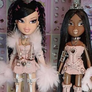 Phone Me (feat. JaedynBonito)