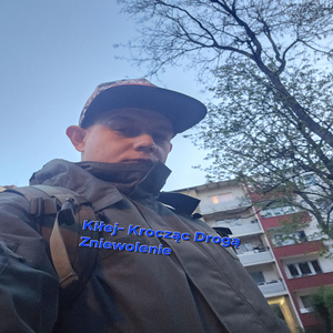 Krocząc Drogą Zniewolenia