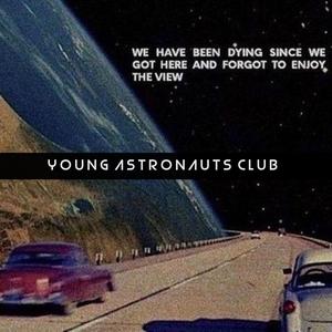 Afriendisjustanenemywhostabsyouinthefront