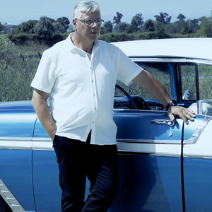 Yuvasız Kuşlar Gibi