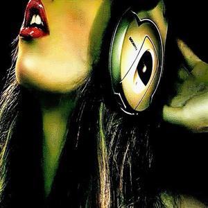 Out the way (feat. aal1yahh3)