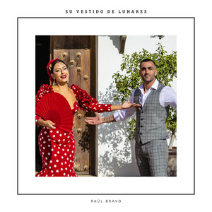 SU VESTIDO DE LUNARES