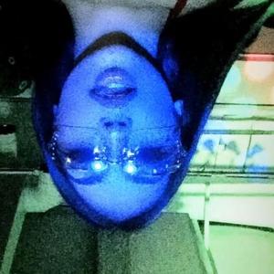 BEZERK (feat. MDneverchange)