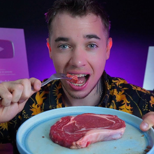 Je déballe le steak