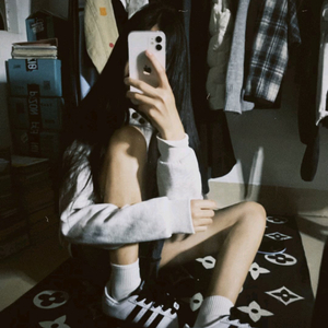 何潼芸and温晴雅