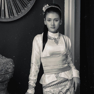 Tha Bin Thal Ma Lay Hnin Si (Than Than Sint)