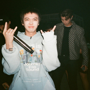 天顶一粒星(cover TizzyT)