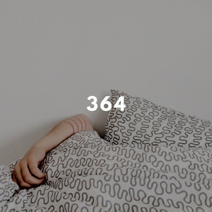 364일
