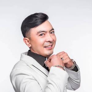 Partiyaga Haxkalla/感谢伟大共产党