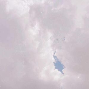 高耸入云