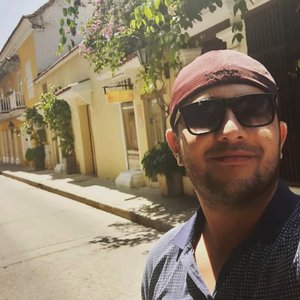 Los Pactos Hambrientos