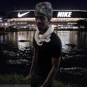 Nike check (feat. Rsn khi)