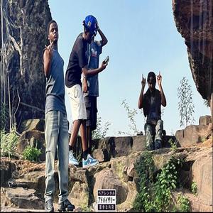 AVM (feat. MDG SANTANA)