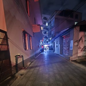 向着光的方向奔跑