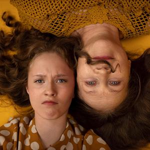 Kergem üheskoos (feat. Gloria Raudjärv, Simo Breede & Kadri Lepp)