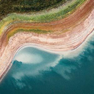 不说  伴奏（唯美钢琴）