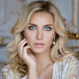 Севгим сененъ бир гюльдюр