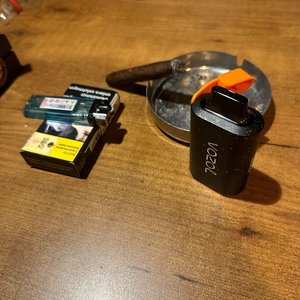 Там шли два брата