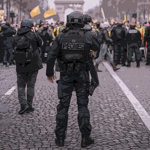 Peones (feat. Mitta, Pax, Danie & Gio)