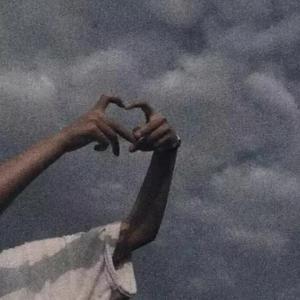 长命女·春日宴