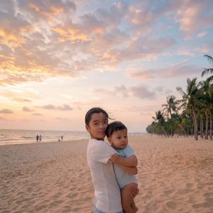 Party With Juna (feat. Anindha)