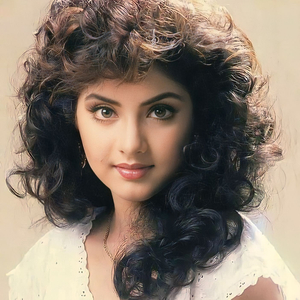 Bahut Pyaar Karte Hain Tumko Sanam