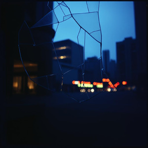 嘘に沈む世界で