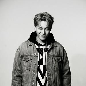 Tipsy (feat. HO JOON)