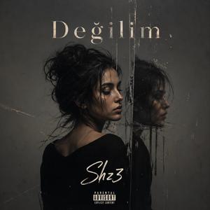 Değilim (Beyaz Olamadım Ama Karada Değilim)