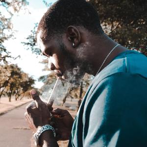 Grams (feat. WB Nutty)