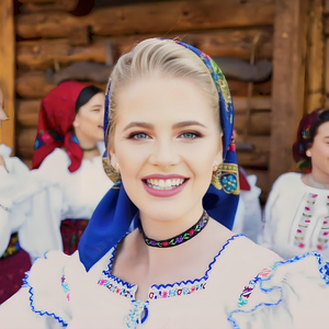 Blăstămați Is Tăți Feciorii