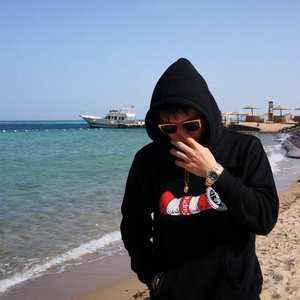 日落海边忆旧恋