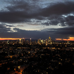 Skyline verdeckt die Sonne