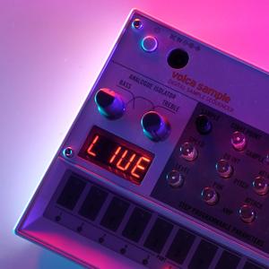 Cyberpunk Blues (feat. Remixsample)
