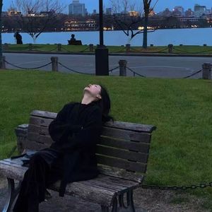 破裂感情与破裂的心（阿崎）