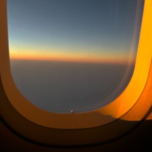 她说我要写首好情歌