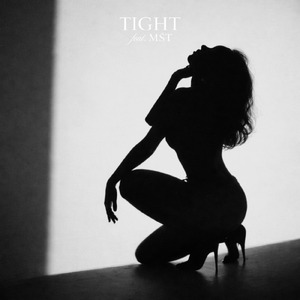 TIGHT (feat. MŚT)