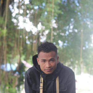 Bergoyang Bersamaku (Remastered 2024)