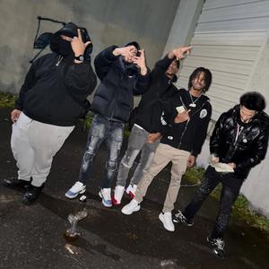 SHROOM FLOW (feat. Fat Laniak & BNKME)