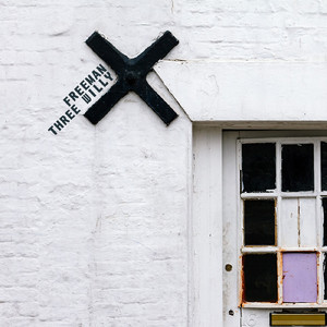 The Emeralds Kill that Pears