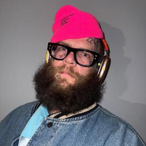 b e a t i t (feat. Claire Ann Bell) (gothic grief)