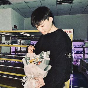 Love is a poison (wangwoolei)