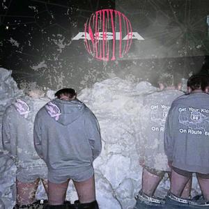 spalena (feat. YungHego)