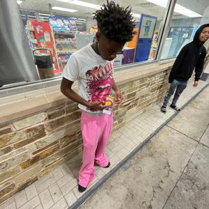 no bull5hit (feat. llmy5ive)